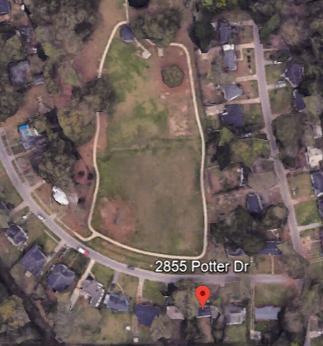 Building Photo - 2 bedroom house in Midtown accross the street from Denton Park!