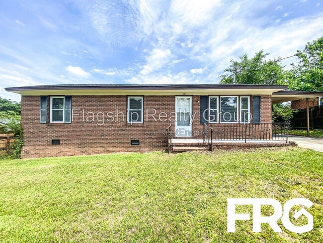 Building Photo - 231 Bunche Dr