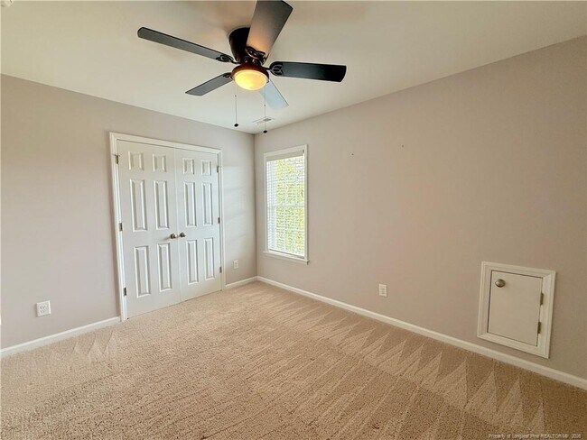 Building Photo - 239 Apache Trail