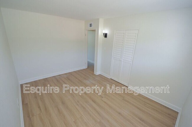 Building Photo - 3469 Austin Ave