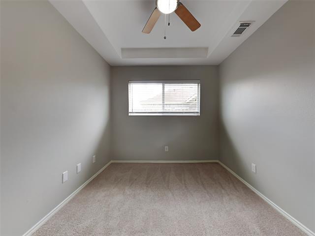 Building Photo - 5513 Marina Dr