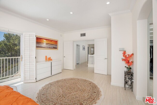 Building Photo - 7201 Rock Ridge Terrace