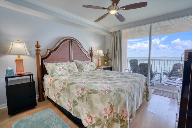 Building Photo - 8771 Estero Blvd