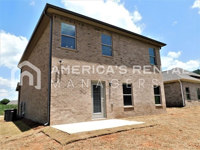 Building Photo - 7996 St.James Dr
