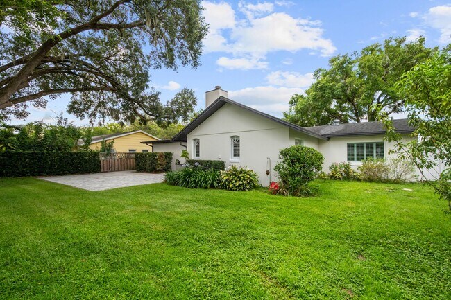 Building Photo - Renovated Winter Park 32789 Home for Lease