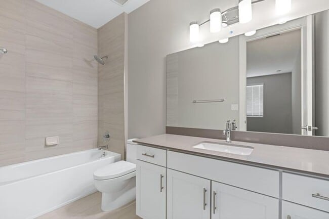 Building Photo - 3748 Lambert Ave