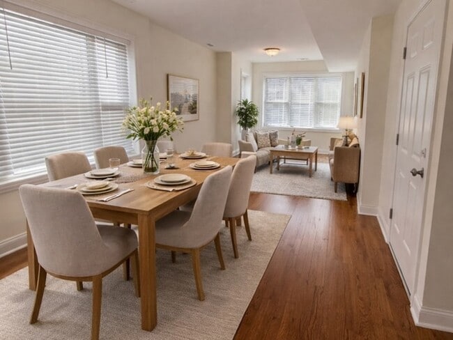 Building Photo - 4435 S Washtenaw Ave.