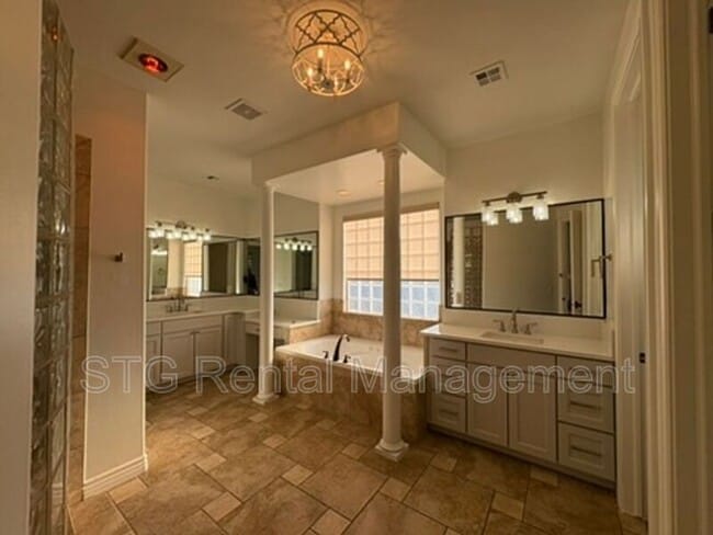 Building Photo - 668 Rio Virgin Dr