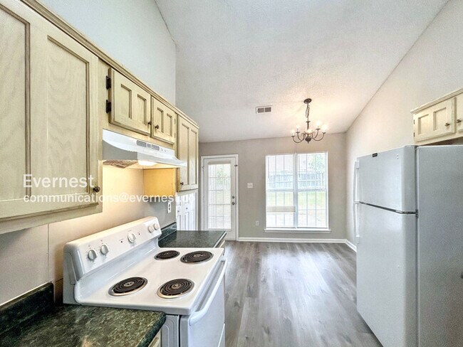 Building Photo - 4351 Kentbrook Dr