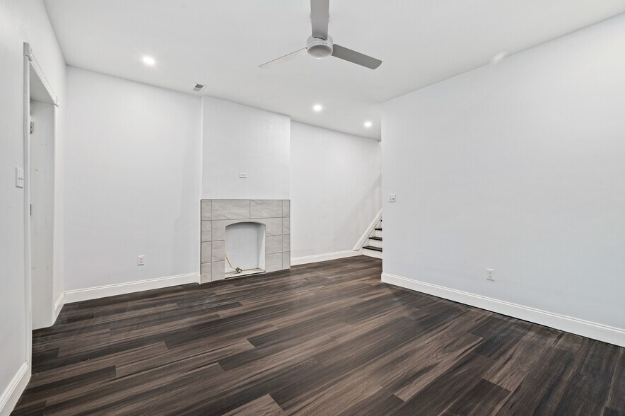 Building Photo - 316 Laurel St