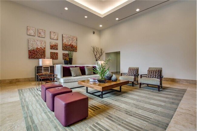 Building Photo - 1401 McKinney St