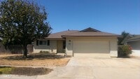 Building Photo - 245 Larson Ln