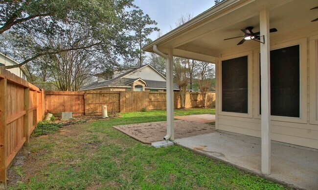 Building Photo - 34 Drifting Shadows Cir