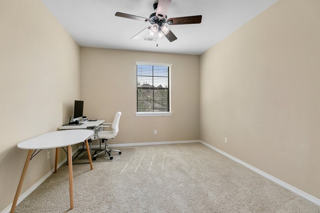 Building Photo - 3410 Herons Pointe Ln