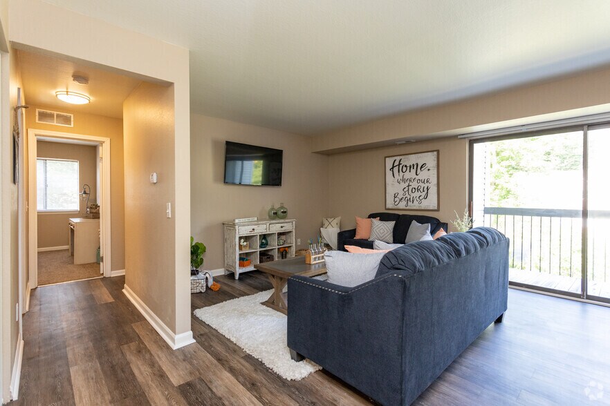 Northwind Forest 5220 Hedgewood Dr Midland MI 48640 Apartment Finder