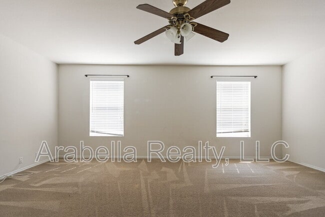 Building Photo - 335 Cedron Chase