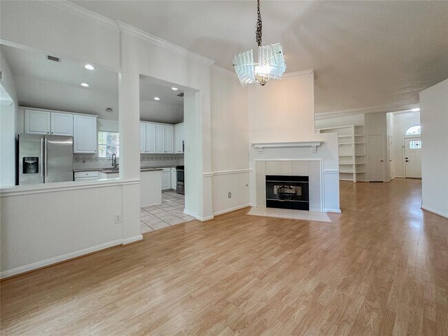 Building Photo - 311 N Rush Haven Cir
