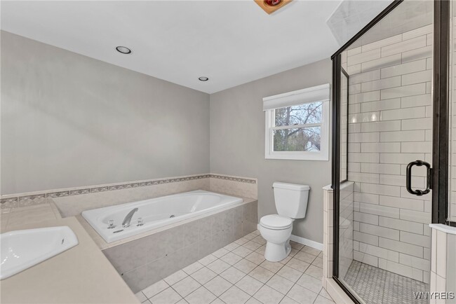 Building Photo - 98 San Fernando Ln