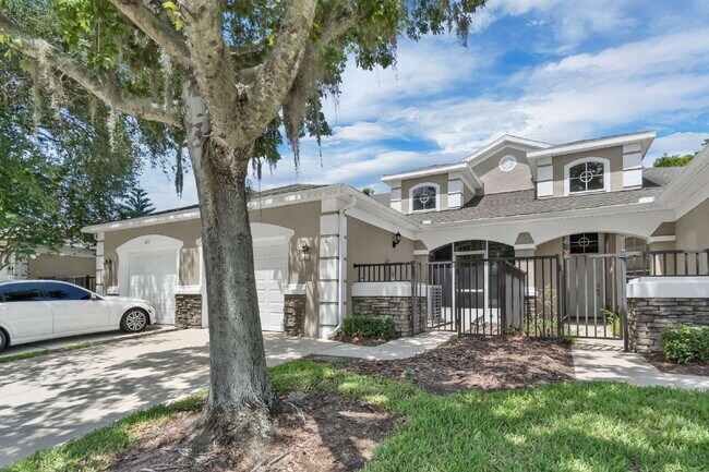 Building Photo - Spacious 3-Bedroom townhome in Kissimmee – Available Now!