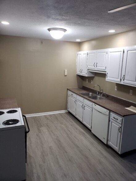 Building Photo - 887 Arden Ave