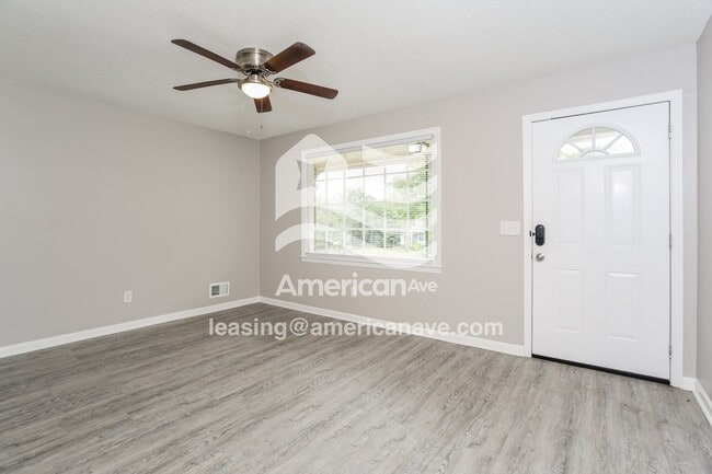 Building Photo - 108 Crestmore Dr