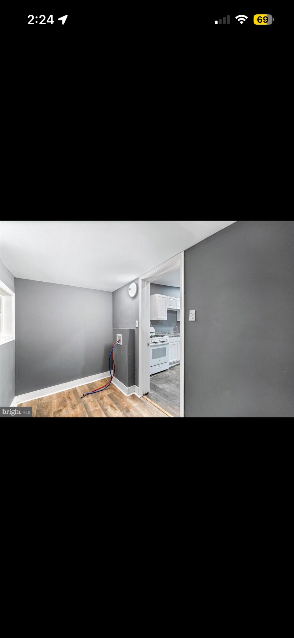 Building Photo - 2630 W 6th St