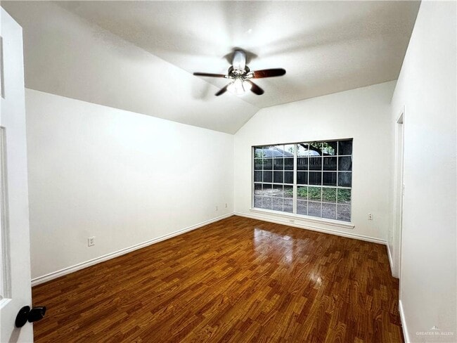 Building Photo - 19 N 47th St