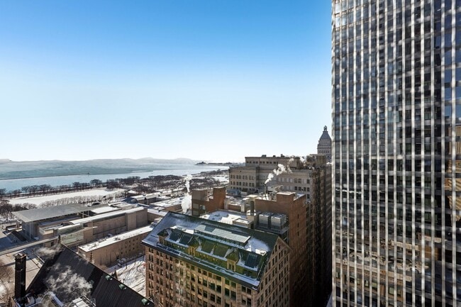 Building Photo - 60 E Monroe St