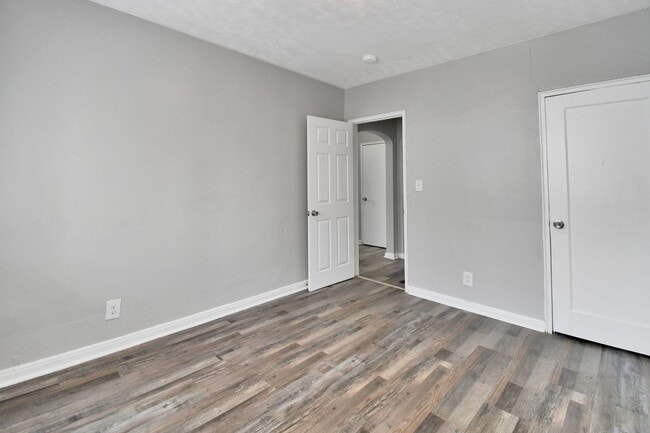 Building Photo - 375 S Chase Ave