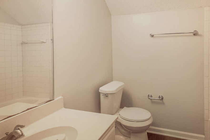 Building Photo - 6042 Bartley Ridge Dr
