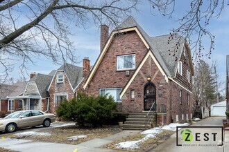 Building Photo - 9770 Outer