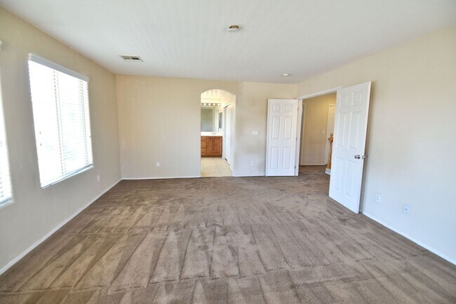Building Photo - Beautiful 4BED/3BATH/CAR home located in SW Las Vegas! -Enjoy Rent-Free Holidays!