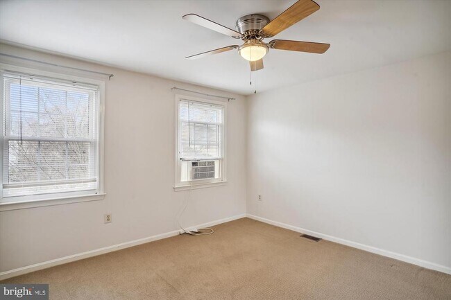 Building Photo - 15608 Wapello Way