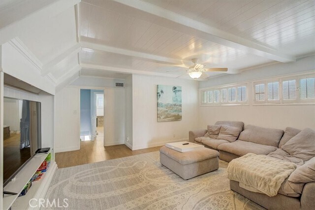 Building Photo - 2128 Miramar Dr