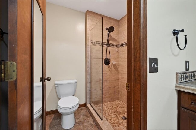 Building Photo - 7932 Harrow Ct