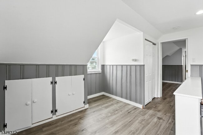 Building Photo - 37-06 Ferry Heights