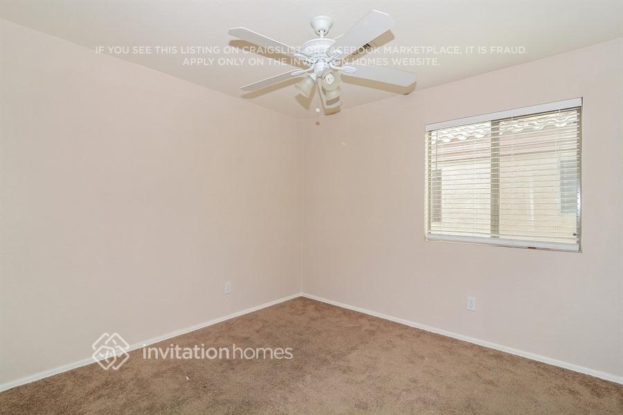 Building Photo - 14816 N 129th Dr