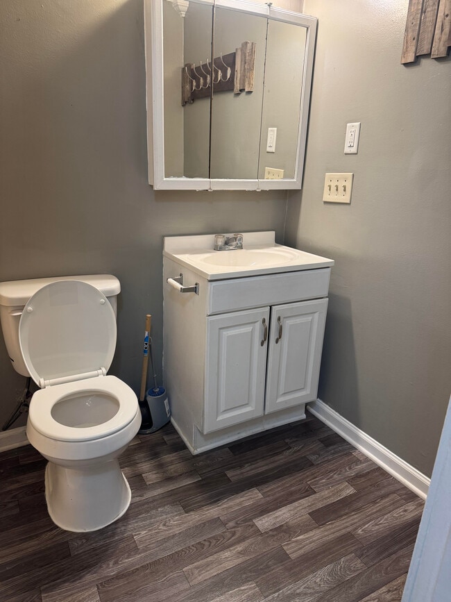 Building Photo - 3476 smyrna rd