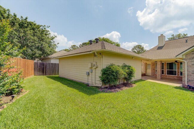 Building Photo - 21702 Cayman Point Dr