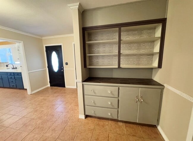 Building Photo - 1225 Lake Terrace Dr