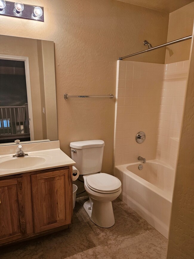 Building Photo - Incredible home in Bell West subdivision in Surprise