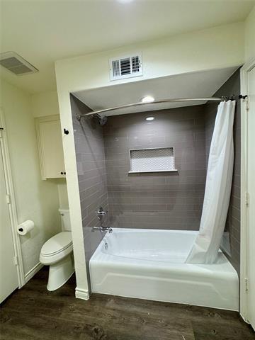 Building Photo - 10506 Pagewood Dr