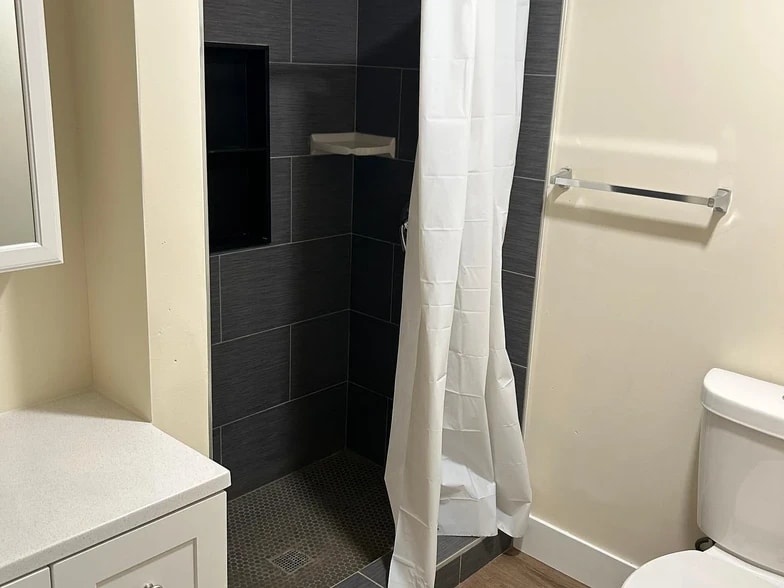 Building Photo - 2831 Griffin Ave