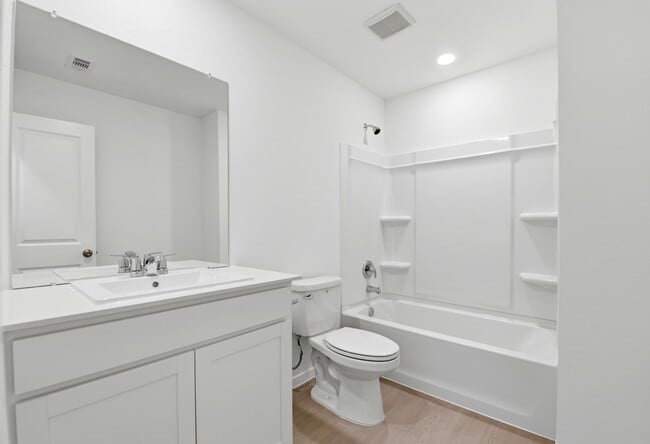Building Photo - 26815 Rosebay Wds Dr