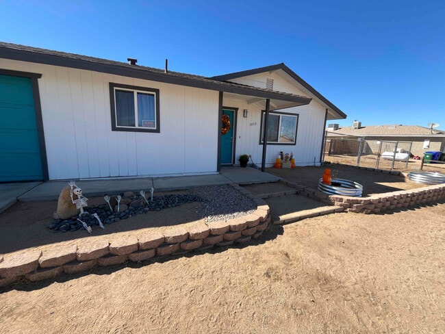 Building Photo - 3800 Ruidosa Ave