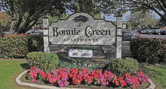 Building Photo - Bonnie Green Apartments