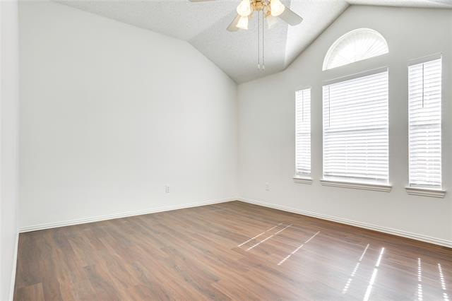 Building Photo - 8611 Ironwood Dr