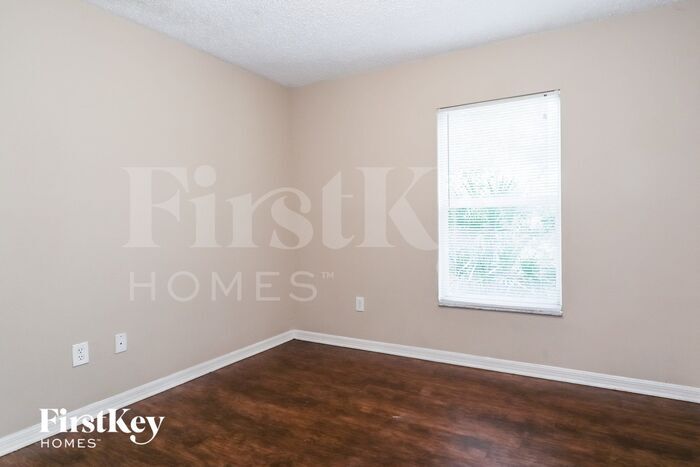 Building Photo - 14947 SE 25 Pl