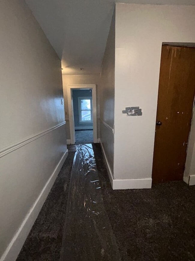 Building Photo - Huge house coming soon!