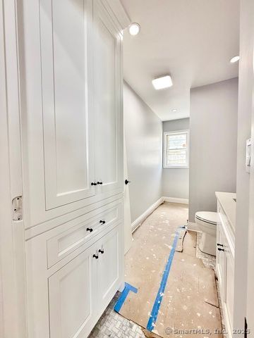 Building Photo - 40 E Pasadena Pl
